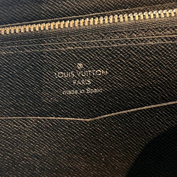LOUIS VUITTON Damier Graphite Zippy XL - Picture 13 of 16